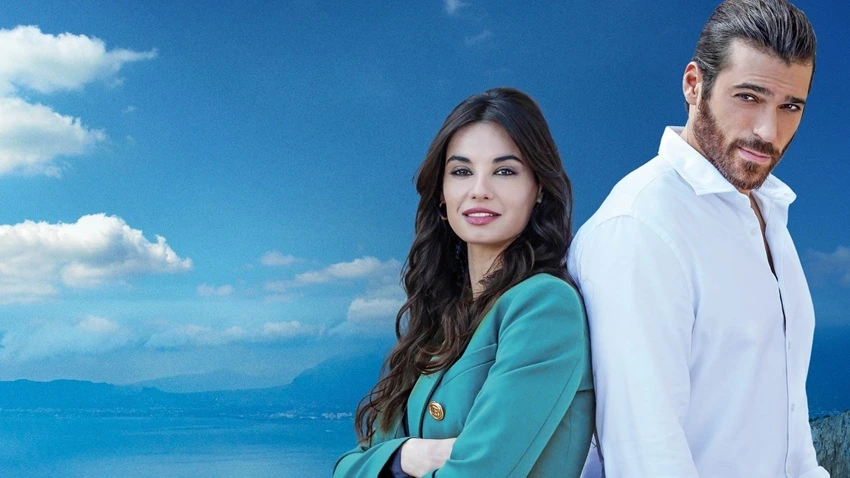 Download Violet Like The Sea | 2023 | Season 1 | Hindi Complete | AMZN Originals Web Series | 480p 720p 1080p | HDMoviesHub